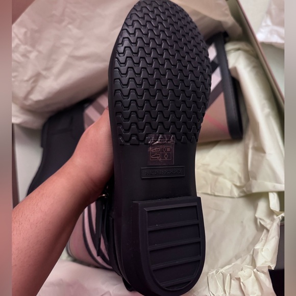 Burberry Simeon Rainboot - Picture 3 of 6